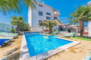 Apartments in Sukosan/Zadar Riviera 7897